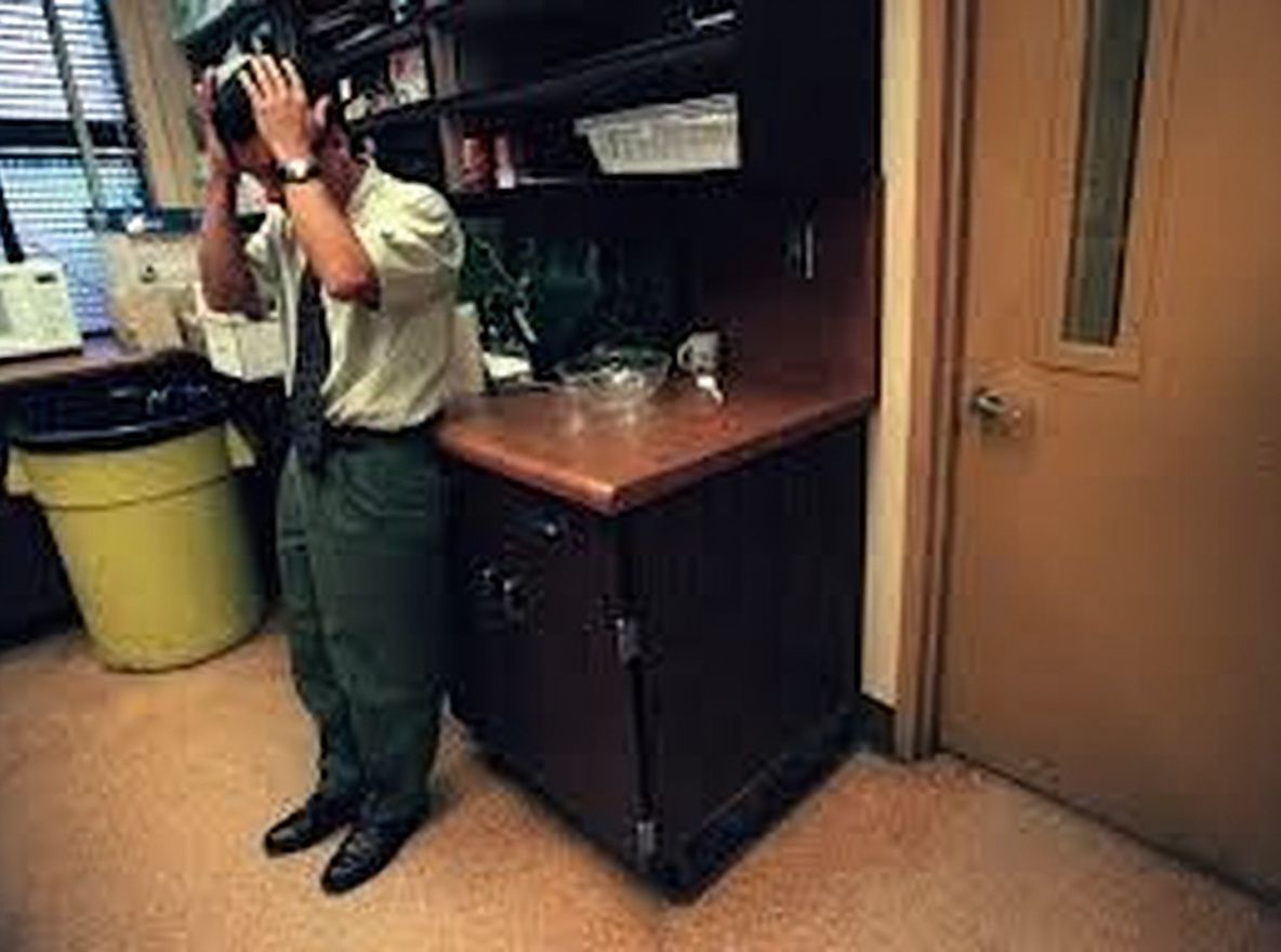 Popular crypto firm quietly fires staff, replaces CEO