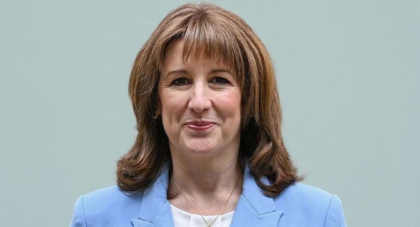 Reeves vows to stop UK tech from 'drifting abroad'